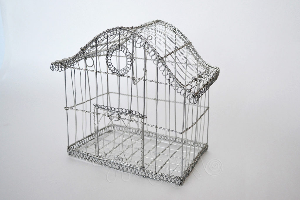 Vtáčia klietka z pozinkovaného drôtu