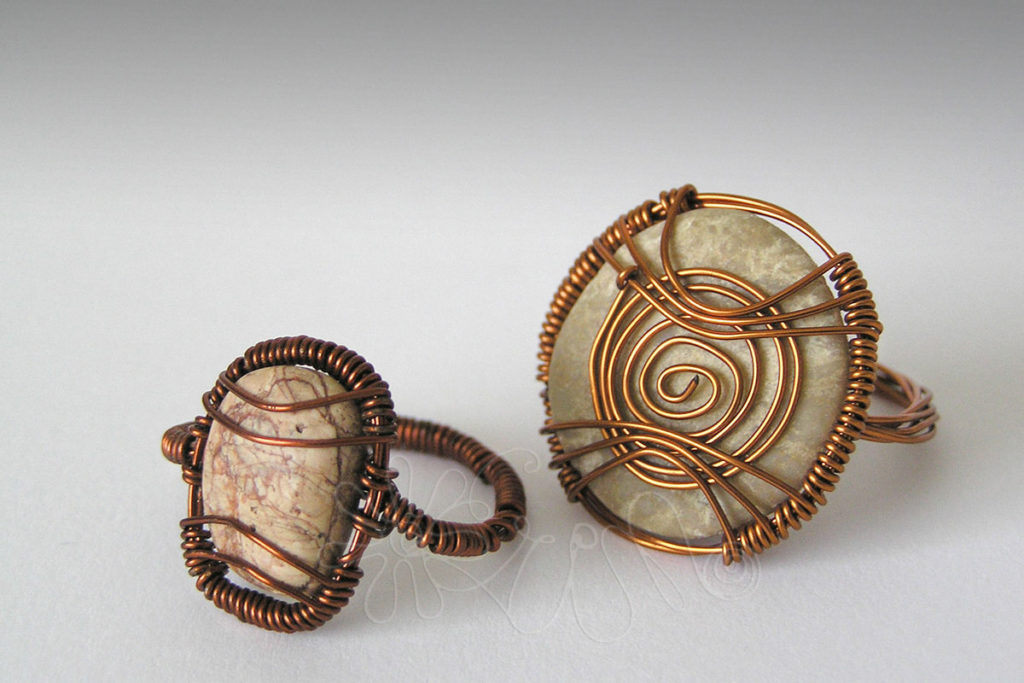 Medené prstene s riečnymi kamienkami